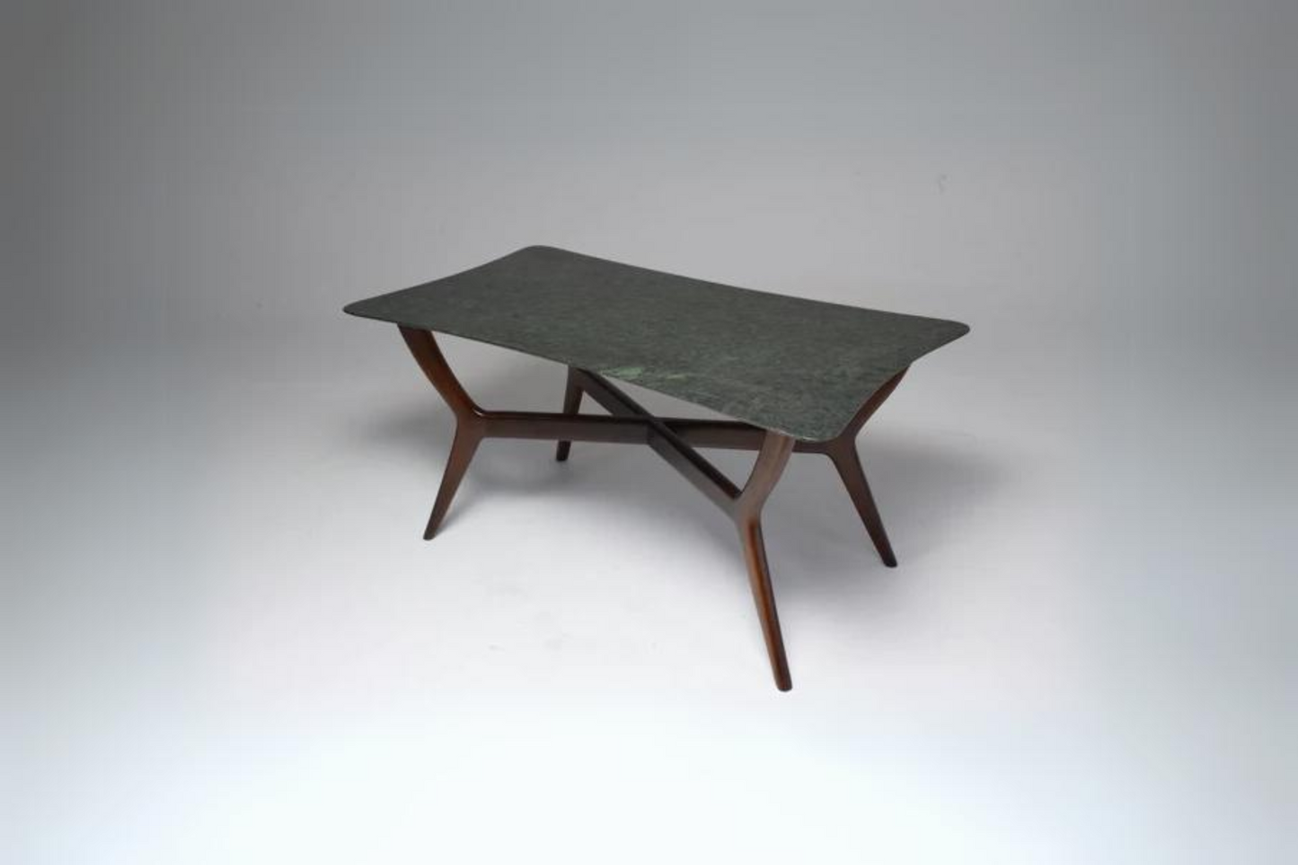 Italian Midcentury Coffee Table in Guatemala Marble, Gio Ponti Style