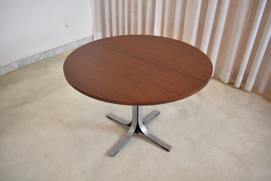 1970's Italian Extendable Wooden Dining Table by Osvaldo Borsani