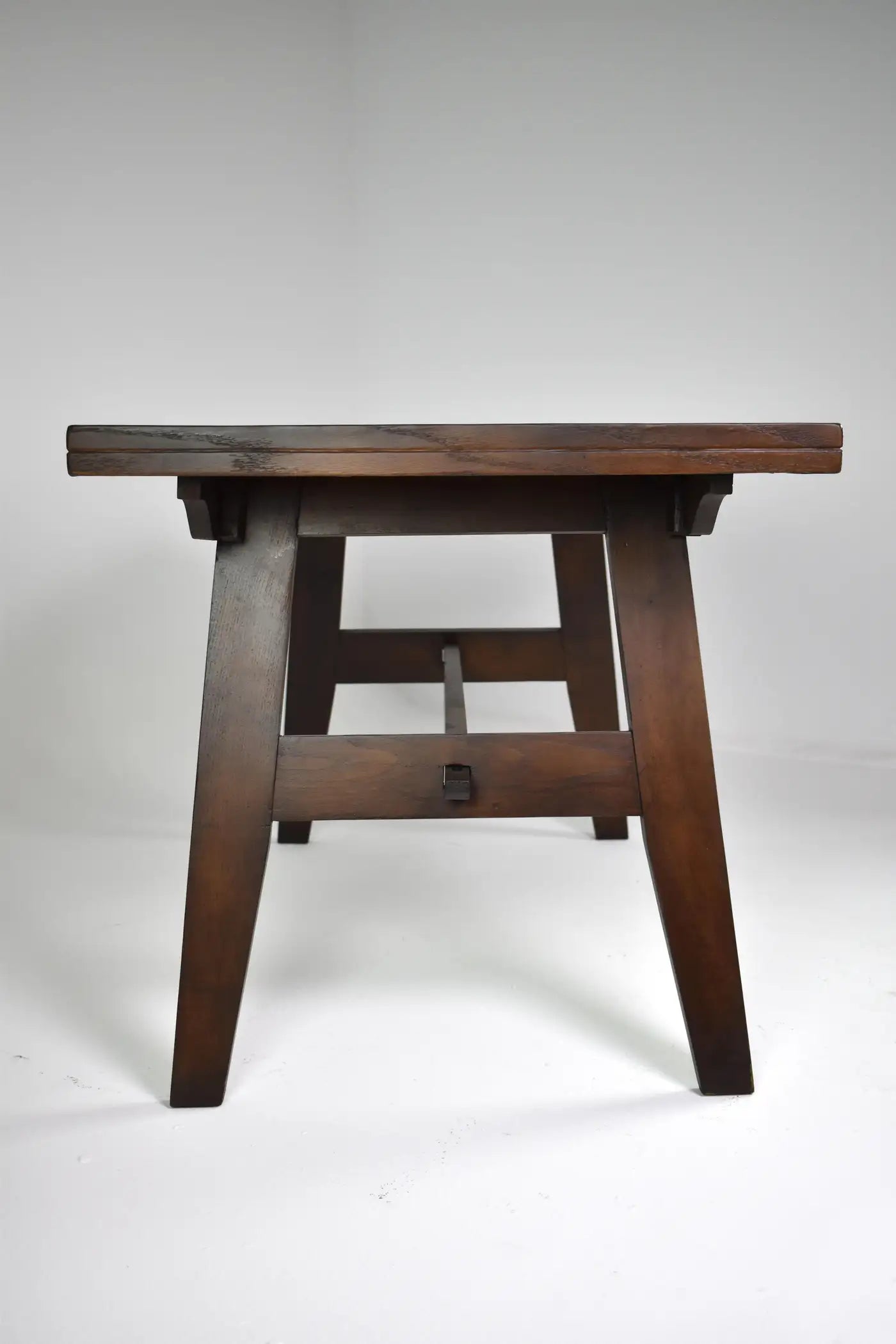 Table en bois T151 du milieu du siècle par René Gabriel, 1946