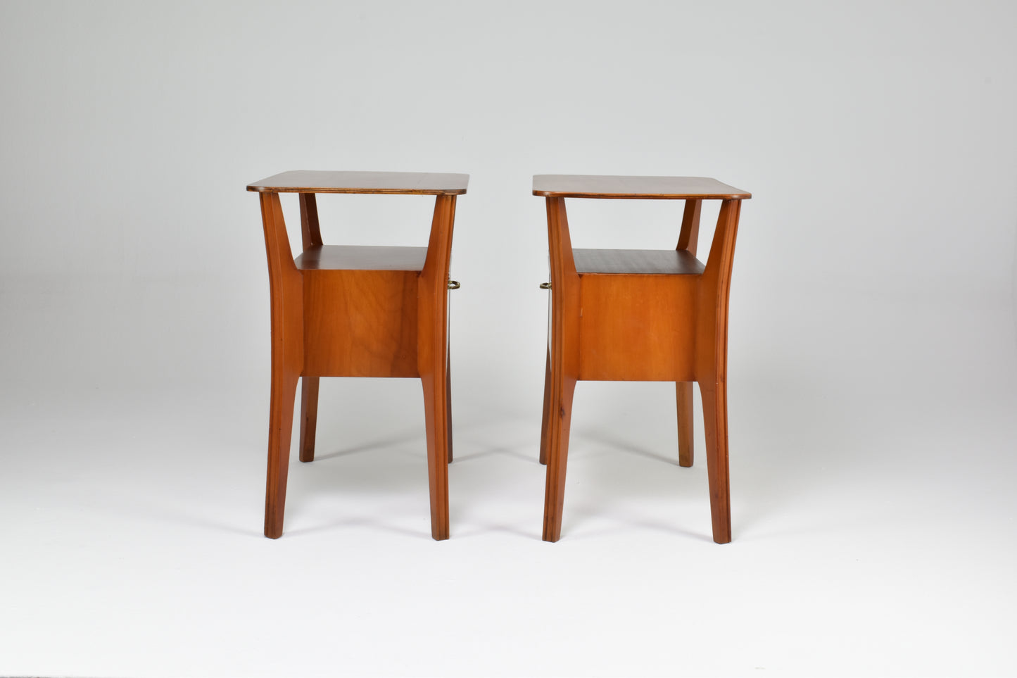 Pair of Italian Maple Nightstands Attributed to Gio Ponti for Cantu, 1950s