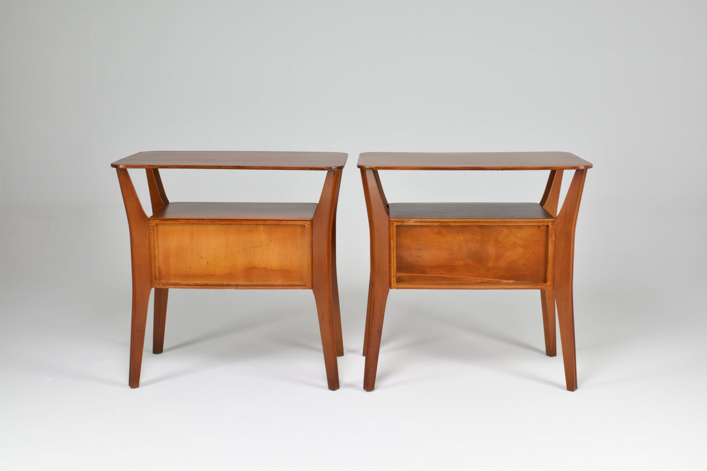 Pair of Italian Maple Nightstands Attributed to Gio Ponti for Cantu, 1950s